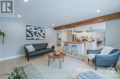 27 Springwood Circle Ottawa ON K2S 1E2