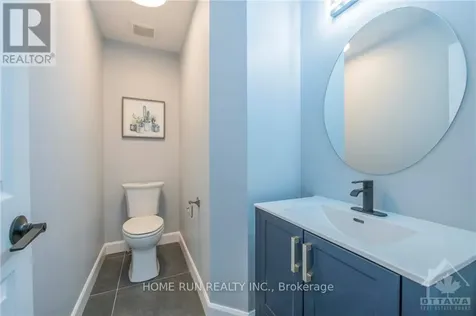 27 Springwood Circle Ottawa ON K2S 1E2