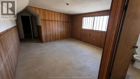 909 Maisonville Windsor ON N8Y 3R8