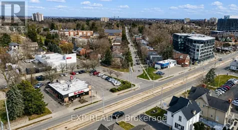 741 King Street West Kitchener ON N2G 1E5