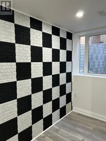 167 Forfar Avenue Kitchener ON N2B 2Z9