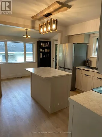 2545 Market Street Ottawa ON K4C 1A4