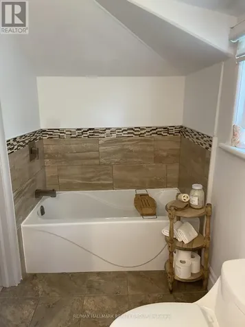 2545 Market Street Ottawa ON K4C 1A4