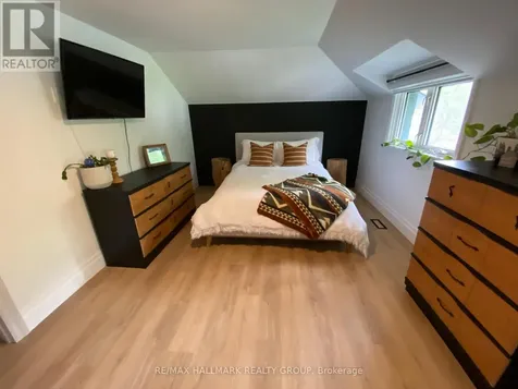 2545 Market Street Ottawa ON K4C 1A4
