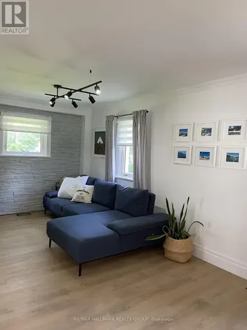 2545 Market Street Ottawa ON K4C 1A4