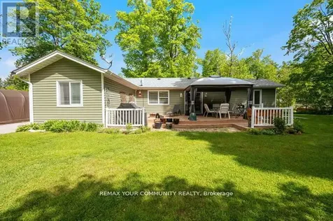 781 Edward Street Innisfil ON L9S 2S2