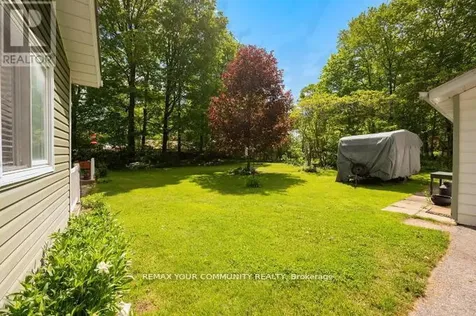 781 Edward Street Innisfil ON L9S 2S2