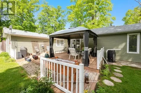 781 Edward Street Innisfil ON L9S 2S2