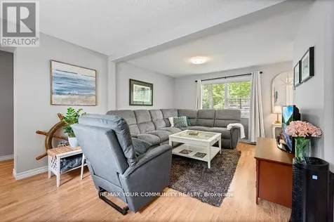 781 Edward Street Innisfil ON L9S 2S2