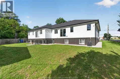 2328 Front Road Lasalle ON N9J 2C2