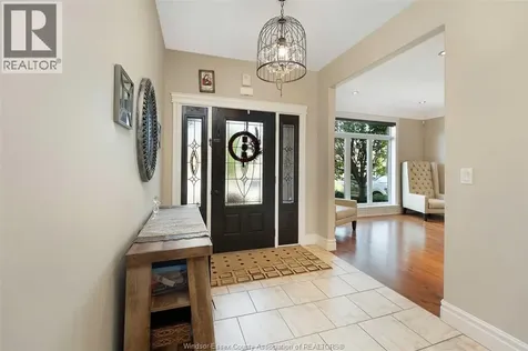 2257 Askin Windsor ON N9B 3Y4