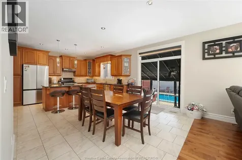 2257 Askin Windsor ON N9B 3Y4