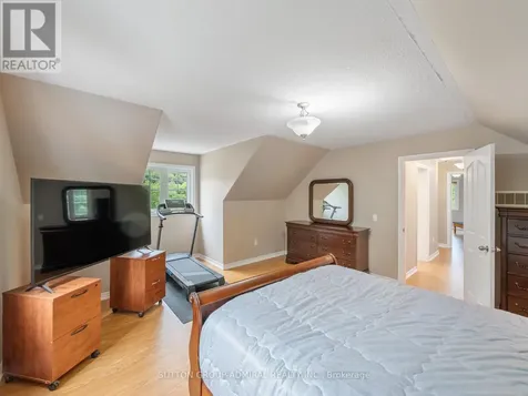 6886 Wellington Road 16 Centre Wellington ON N0B 1J0