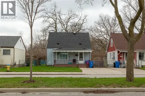 1015 Partington Avenue Windsor ON N9B 2P1