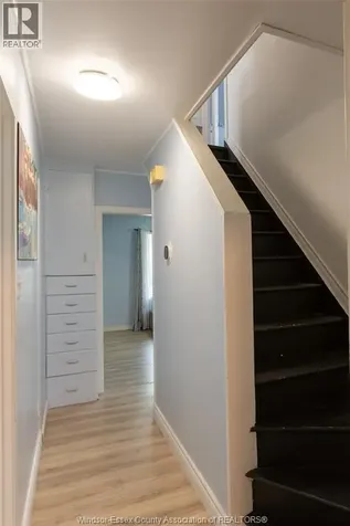 1015 Partington Avenue Windsor ON N9B 2P1
