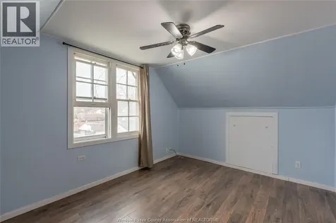 1015 Partington Avenue Windsor ON N9B 2P1