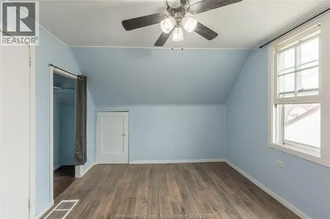 1015 Partington Avenue Windsor ON N9B 2P1