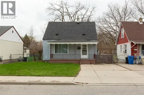 1015 Partington Avenue Windsor ON N9B 2P1
