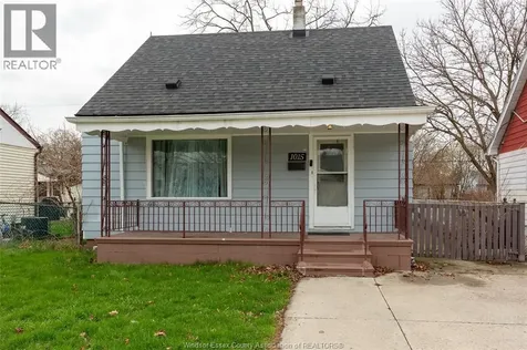 1015 Partington Avenue Windsor ON N9B 2P1