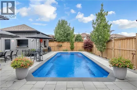 57 Carmichael Crescent Brantford ON N3R 8A8