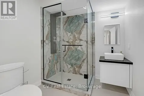 3866 Dixon Road Innisfil ON L9S 2R9