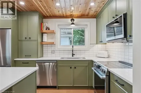 223 Carter Avenue Waterloo ON N2J 3K7