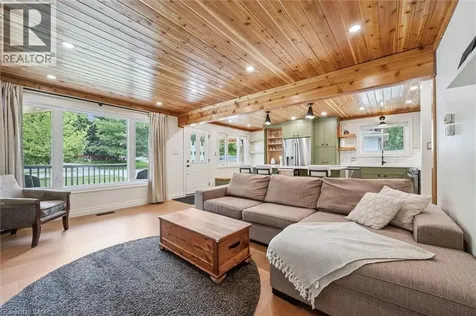 223 Carter Avenue Waterloo ON N2J 3K7