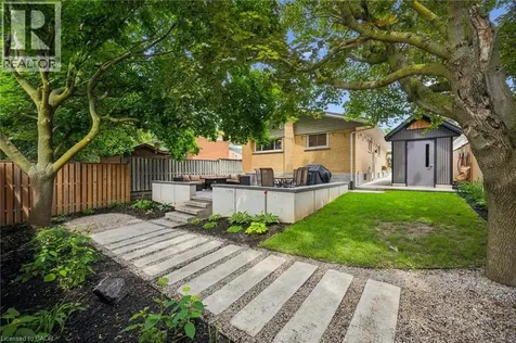 223 Carter Avenue Waterloo ON N2J 3K7