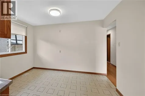 122 Glen Forest Drive Hamilton ON L8K 5Z1