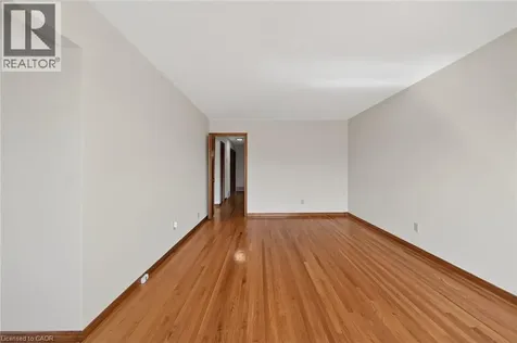 122 Glen Forest Drive Hamilton ON L8K 5Z1
