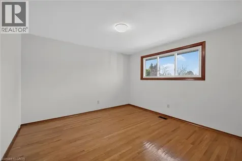122 Glen Forest Drive Hamilton ON L8K 5Z1