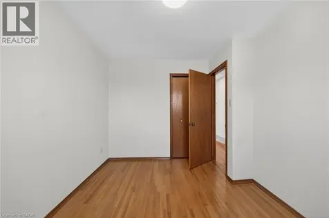 122 Glen Forest Drive Hamilton ON L8K 5Z1