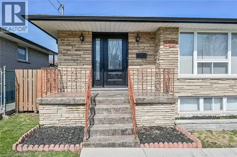 122 Glen Forest Drive Hamilton ON L8K 5Z1