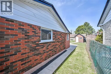122 Glen Forest Drive Hamilton ON L8K 5Z1