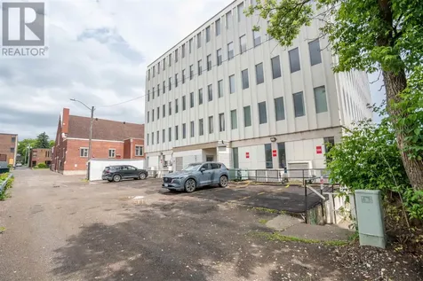 123 March Street Sault Ste. Marie ON P6A 2Z5