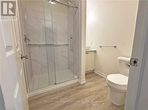 76 Wentworth Street South Hamilton (stinson) ON L8N 2Y9