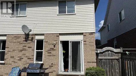 11 Berry Moss Street Kitchener ON N2E 3V1