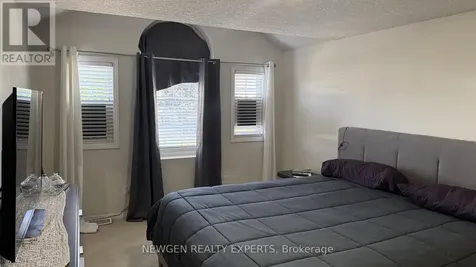 11 Berry Moss Street Kitchener ON N2E 3V1