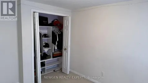 11 Berry Moss Street Kitchener ON N2E 3V1