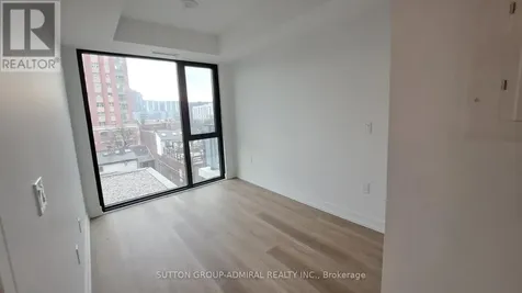 1 Jarvis Street Hamilton (beasley) ON L8R 3J2