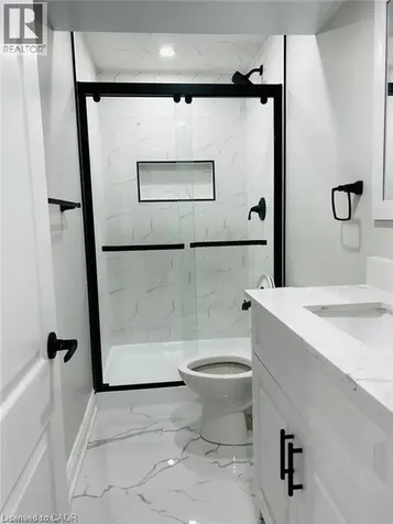 216 Woodbine (basement) Avenue Kitchener ON N2R 1Y5