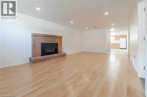 134 Marcella Crescent Hamilton ON L8K 6G3