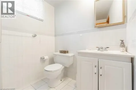 134 Marcella Crescent Hamilton ON L8K 6G3