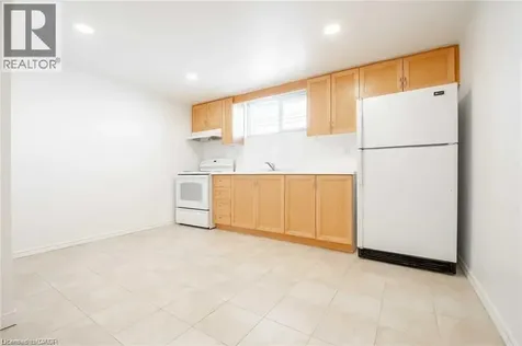 134 Marcella Crescent Hamilton ON L8K 6G3