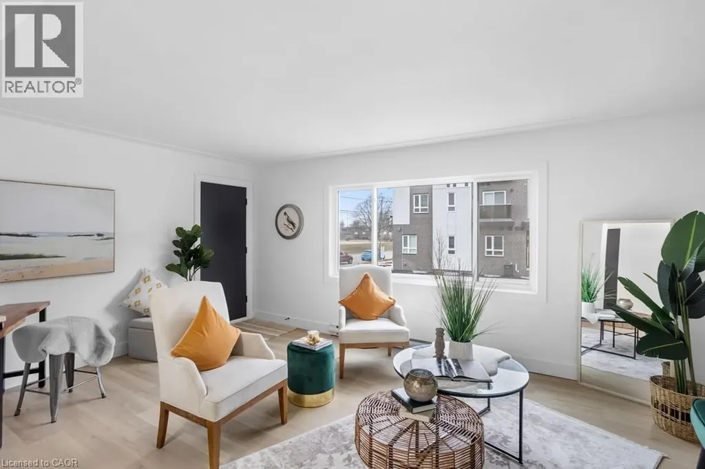 428 Prospect Avenue Kitchener ON N2A 1E1
