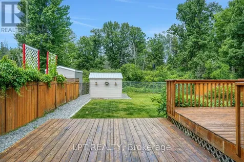 61 Shetland Way Ottawa ON K2M 1S4