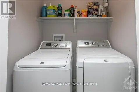 257 Gossamer Street Ottawa ON K1W 0B2