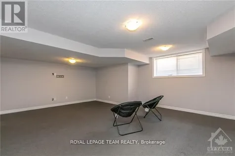 257 Gossamer Street Ottawa ON K1W 0B2