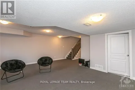 257 Gossamer Street Ottawa ON K1W 0B2