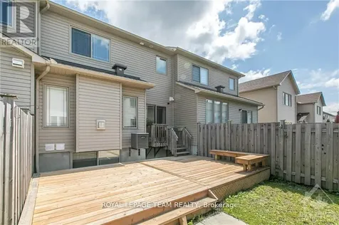 257 Gossamer Street Ottawa ON K1W 0B2